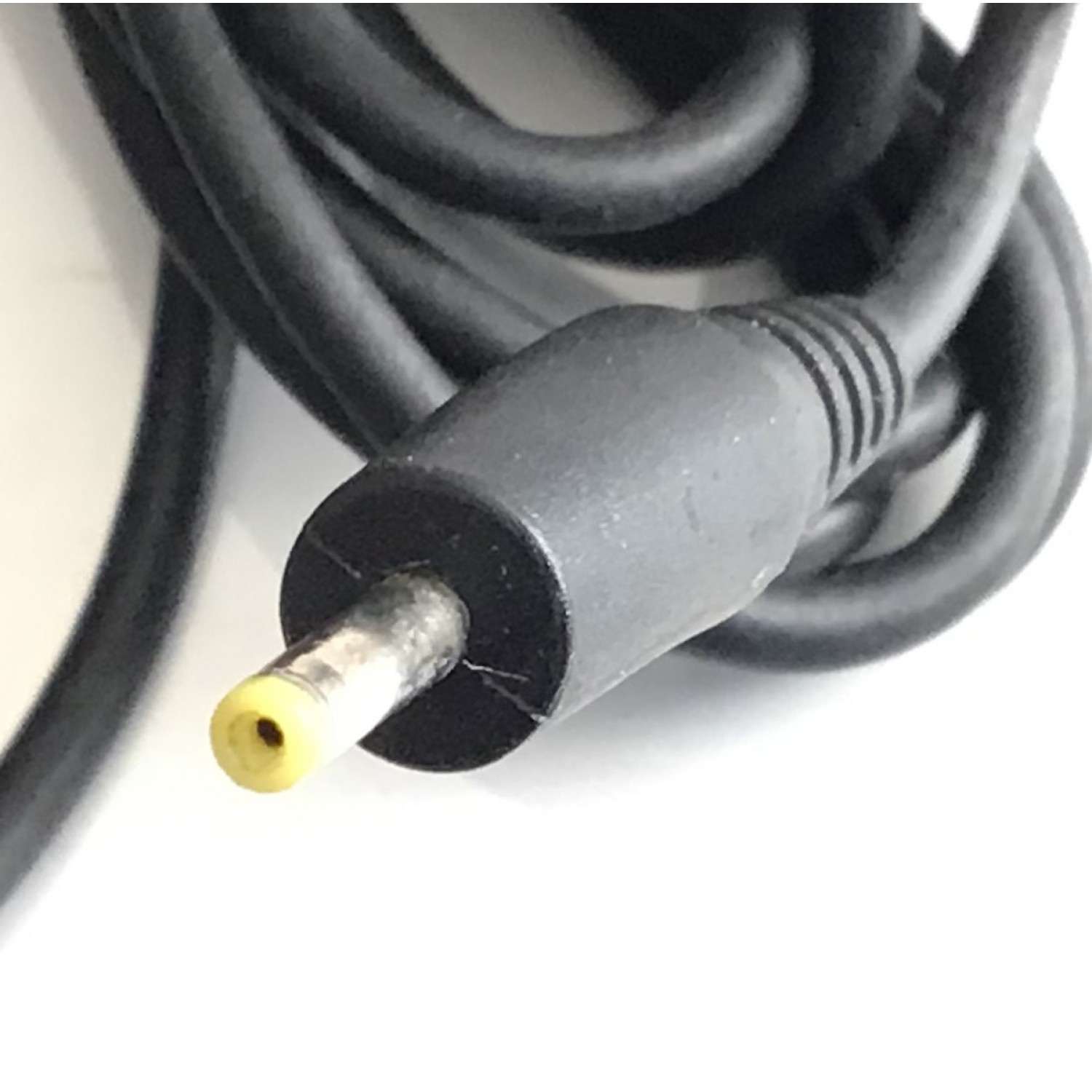 CARGADOR / ADAPTADOR DE FUENTE DE ALIMENTACION KYOCERA / VCA-VCD / NUMERO DE PARTE TXACA0C01 / CV90-60859-1 / E82338 / ENTRADA VCA 120V 60HZ 7W / SALIDA VCD 5.2V 400MA / MODELO TXACA0C01 - Imagen 3